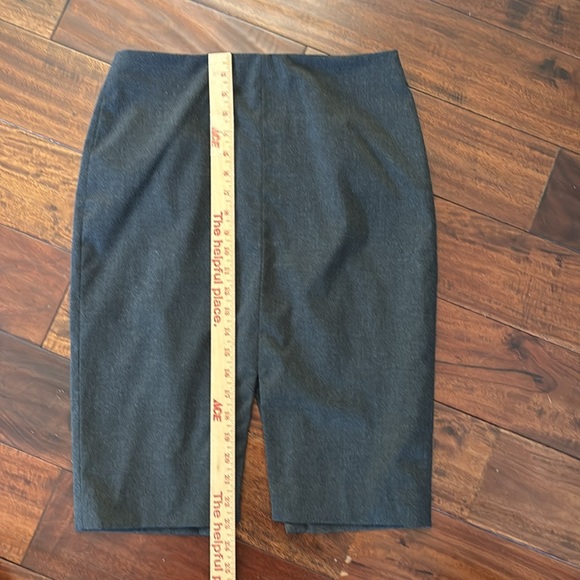 Banana Republic | Dark Gray Pencil Skirt, Front & Rear Slit, - Picture 8 of 13